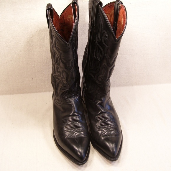 tony lama pointed toe boots